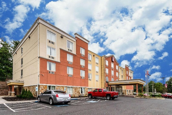 Comfort Suites Gettysburg image 4